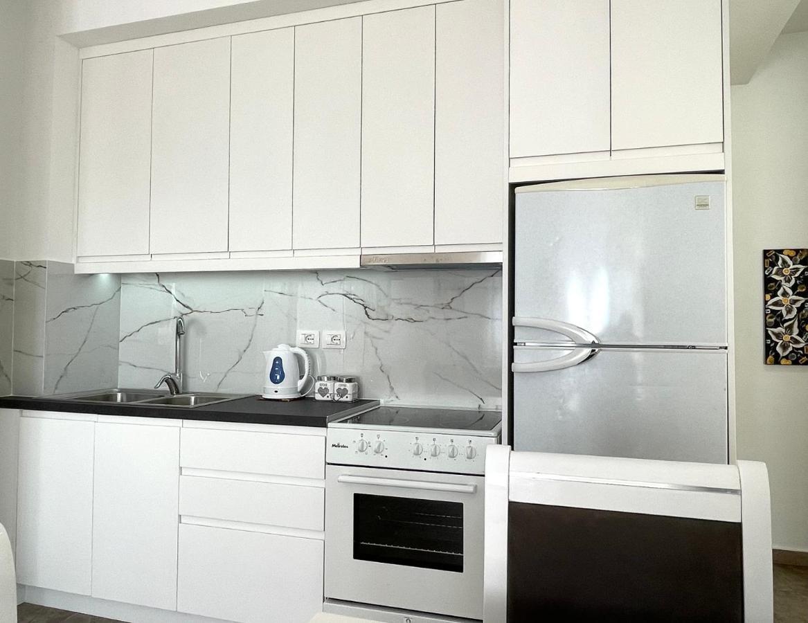 Sunny Bay Apartments Sarande Exterior photo