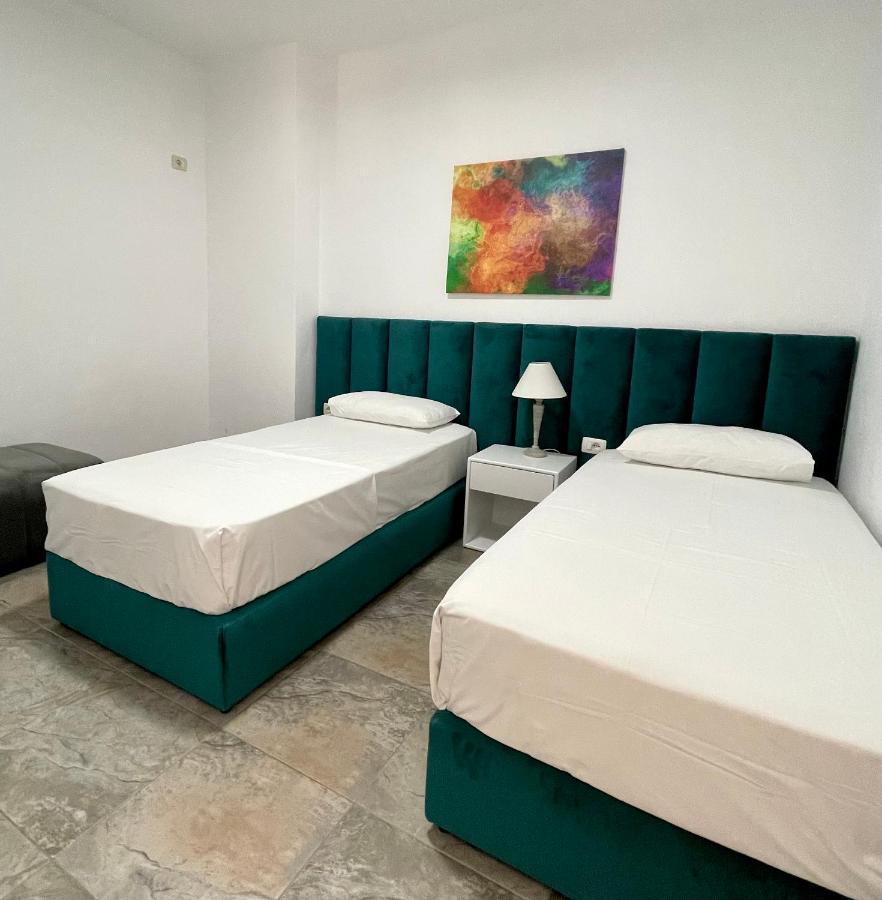 Sunny Bay Apartments Sarande Exterior photo
