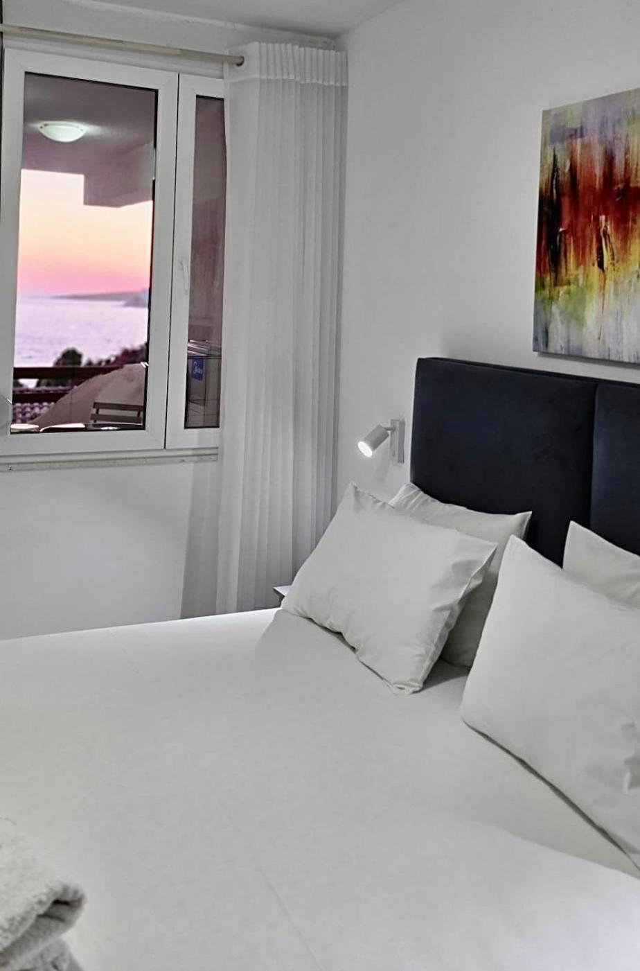 Sunny Bay Apartments Sarande Exterior photo